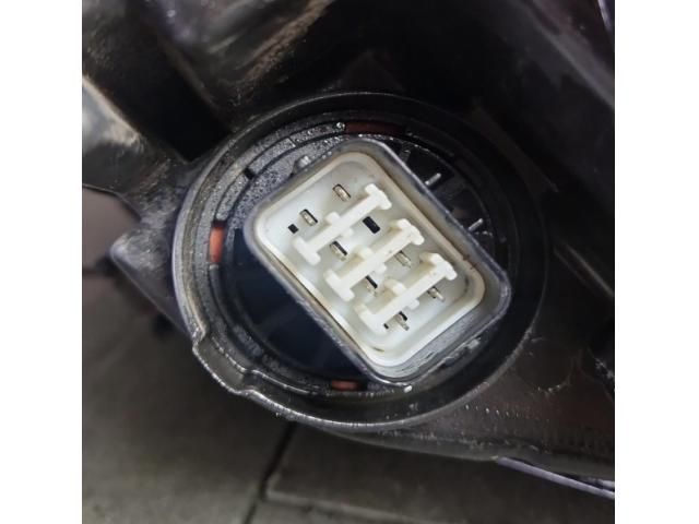 bontott HONDA CIVIC IX Jobb Fényszóró