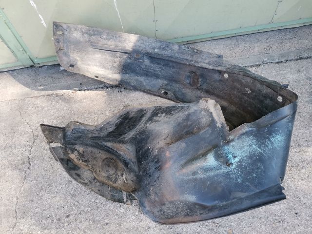 bontott HONDA CIVIC V Bal első Dobbetét (Kerékjárati, Műanyag)