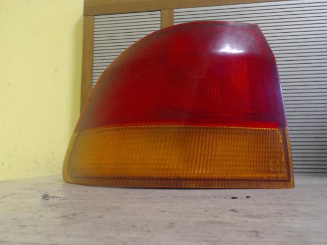 bontott HONDA CIVIC V Bal Hátsó Lámpa