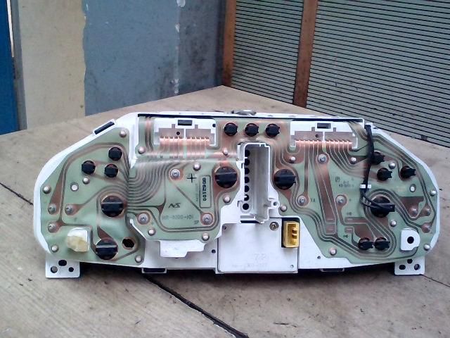 bontott HONDA CIVIC VI Kilométeróra