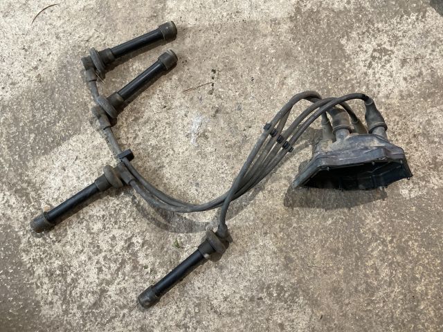 bontott HONDA CIVIC VI Gyújtáselosztó Fedél