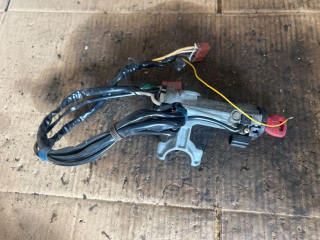 bontott HONDA CIVIC VI Gyújtáskapcsoló