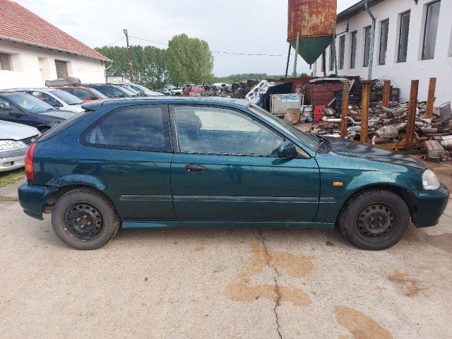 bontott HONDA CIVIC VI Jobb első Féknyereg Munkahengerrel