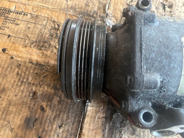 bontott HONDA CIVIC VI Klímakompresszor