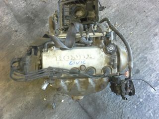 bontott HONDA CIVIC VI Motor (Fűzött blokk hengerfejjel)