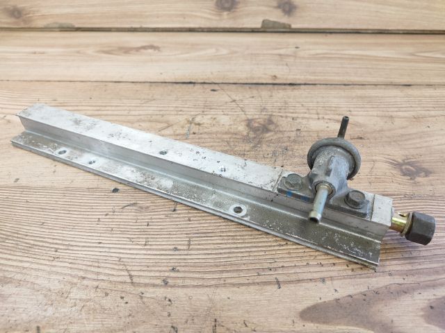 bontott HONDA CIVIC VI Porlasztó Sor / Híd