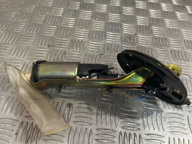 bontott HONDA CIVIC VI Üzemanyag Szivattyú