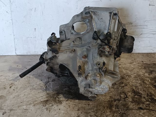 bontott HONDA CIVIC VI Váltó (Mechanikus)