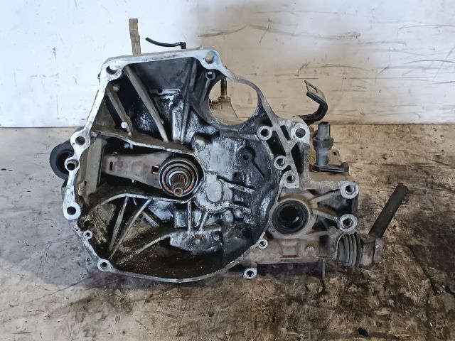 bontott HONDA CIVIC VI Váltó (Mechanikus)