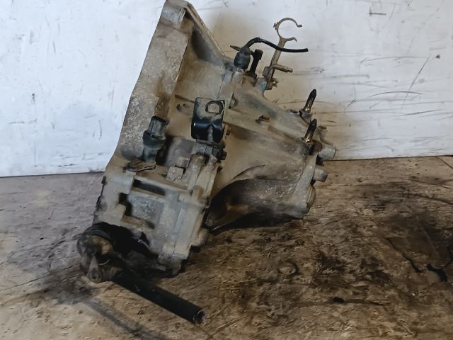 bontott HONDA CIVIC VI Váltó (Mechanikus)