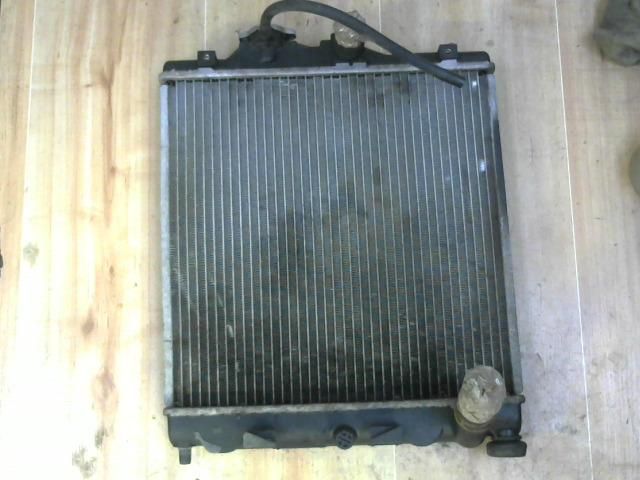 bontott HONDA CIVIC VI Vízhűtő Radiátor (Nem klímás)