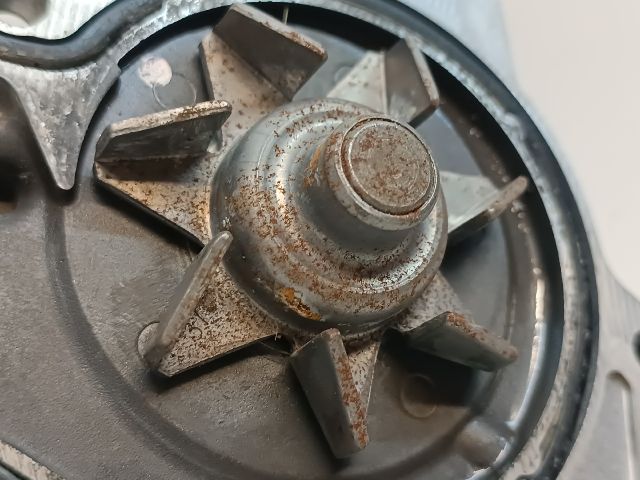 bontott HONDA CIVIC VI Vízpumpa