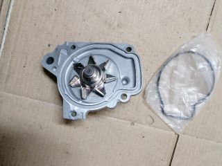 bontott HONDA CIVIC VI Vízpumpa