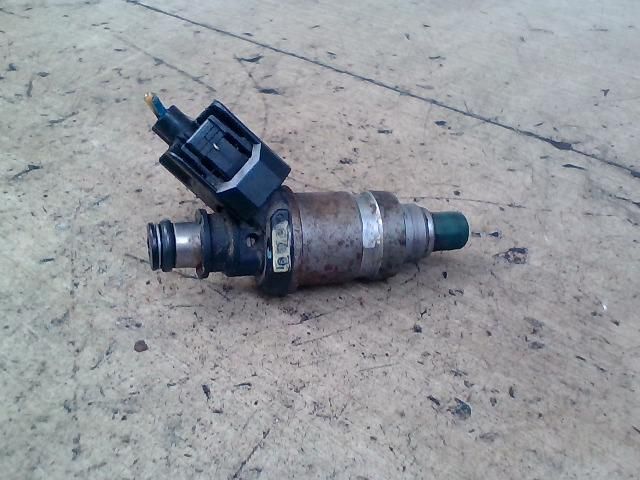 bontott HONDA CIVIC VI Porlasztó (1 db)