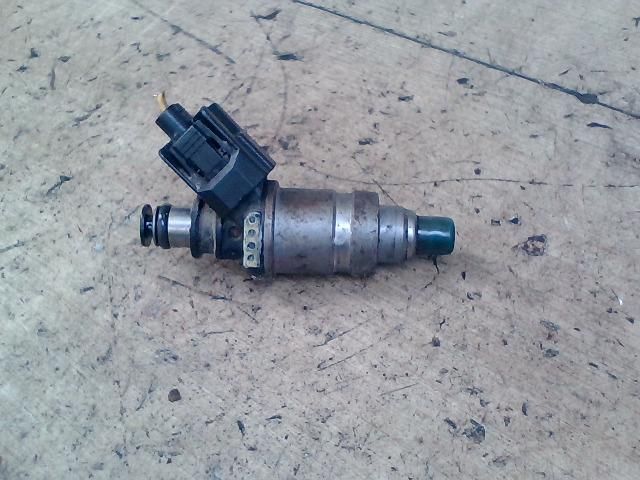 bontott HONDA CIVIC VI Porlasztó (1 db)