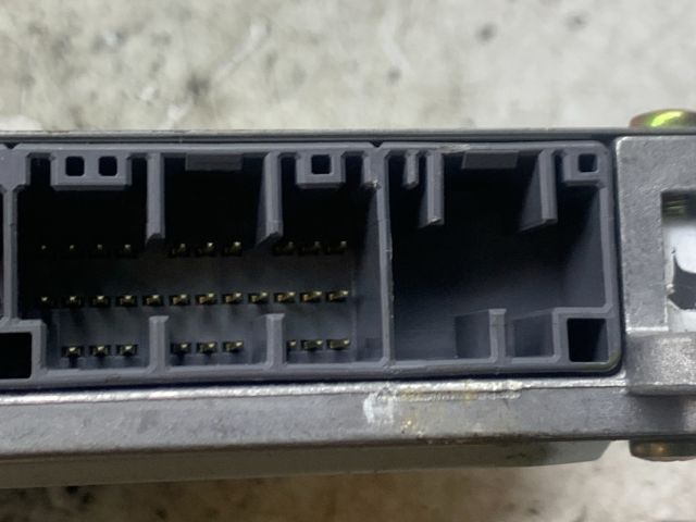 bontott HONDA CIVIC VI Motorvezérlő