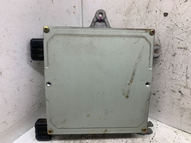 bontott HONDA CIVIC VI Motorvezérlő