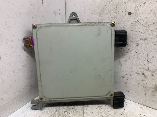 bontott HONDA CIVIC VI Motorvezérlő