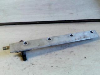 bontott HONDA CIVIC VI Porlasztó Sor / Híd