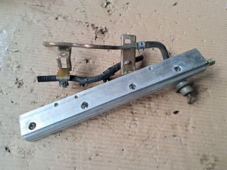 bontott HONDA CIVIC VI Porlasztó Sor / Híd