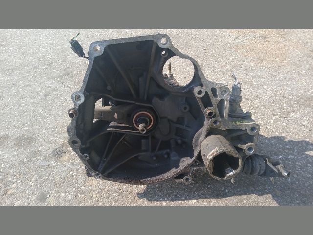 bontott HONDA CIVIC VI Váltó (Mechanikus)