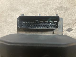 bontott HONDA CIVIC VI ABS Kocka