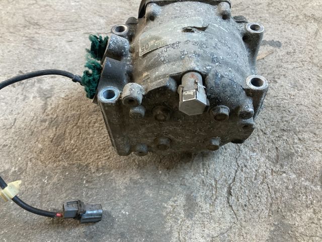 bontott HONDA CIVIC VI Klímakompresszor