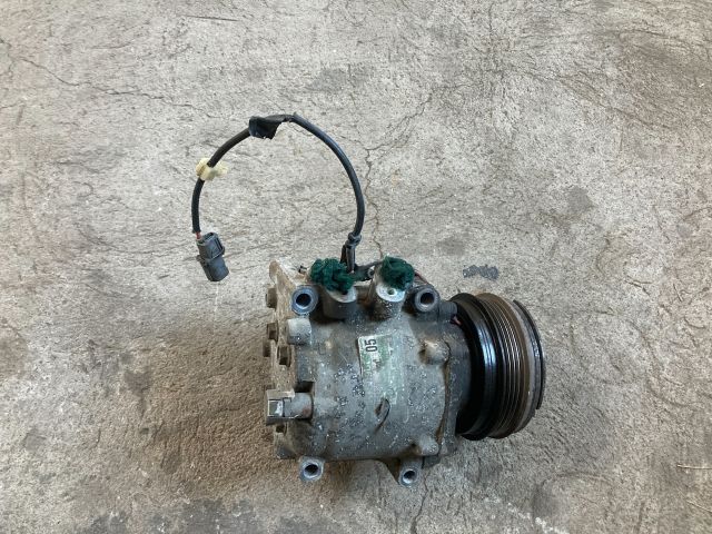 bontott HONDA CIVIC VI Klímakompresszor