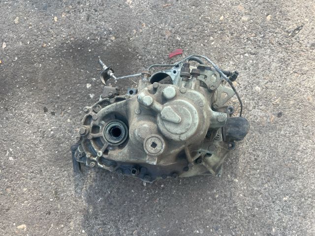 bontott HONDA CIVIC VI Váltó (Mechanikus)