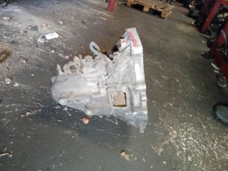 bontott HONDA CIVIC VI Váltó (Mechanikus)