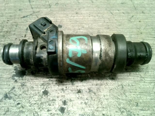 bontott HONDA CIVIC VI Porlasztó (1 db)