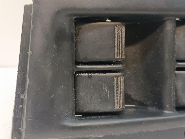 bontott HONDA CIVIC VI Ablakemelő Kapcsoló Négyes / Kettes