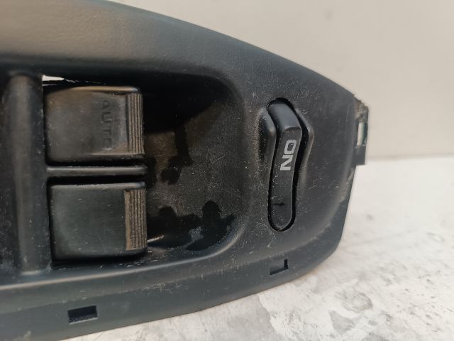 bontott HONDA CIVIC VI Ablakemelő Kapcsoló Négyes / Kettes