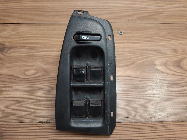 bontott HONDA CIVIC VI Ablakemelő Kapcsoló Négyes / Kettes