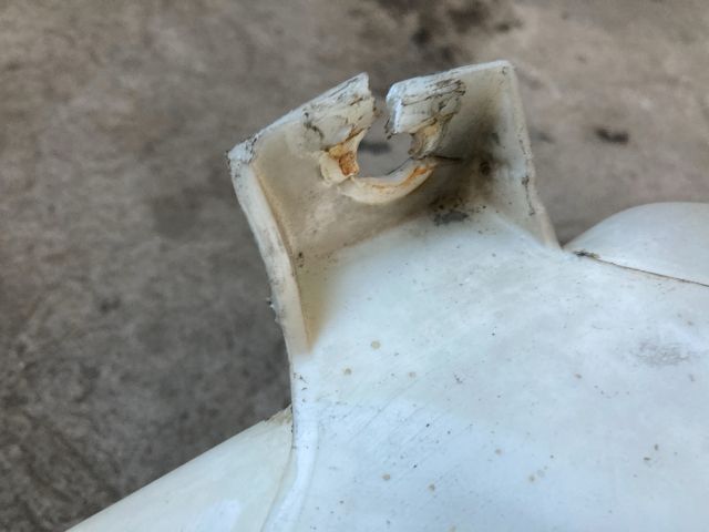 bontott HONDA CIVIC VI Ablakmosó Tartály