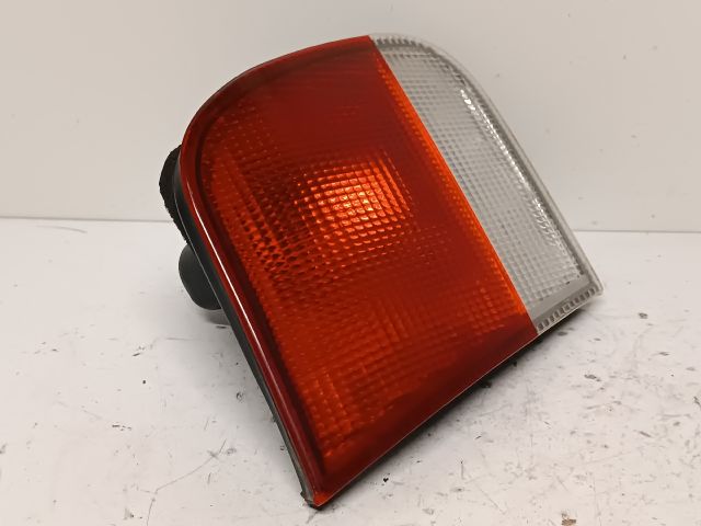 bontott HONDA CIVIC VI Bal Belső Hátsó Lámpa