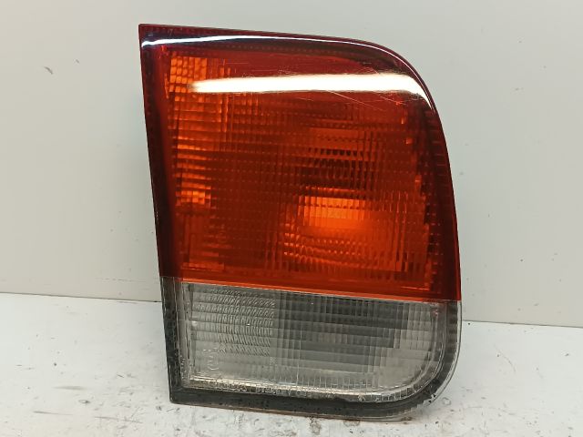 bontott HONDA CIVIC VI Bal Belső Hátsó Lámpa