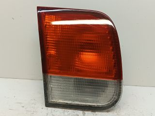 bontott HONDA CIVIC VI Bal Belső Hátsó Lámpa