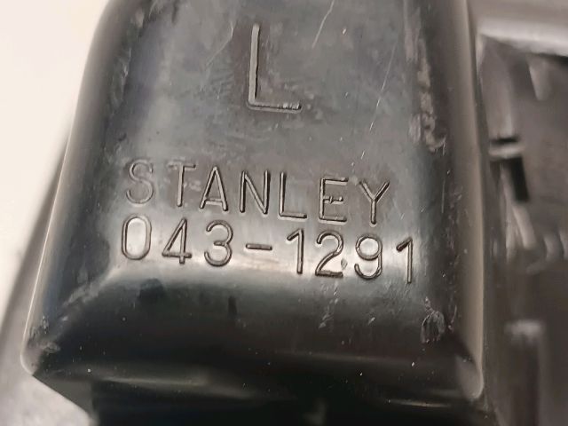 bontott HONDA CIVIC VI Bal Belső Hátsó Lámpa