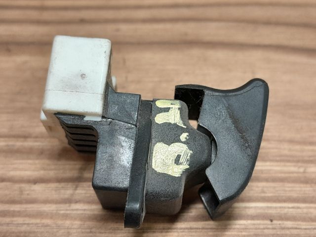 bontott HONDA CIVIC VI Bal hátsó Ablakemelő Kapcsoló