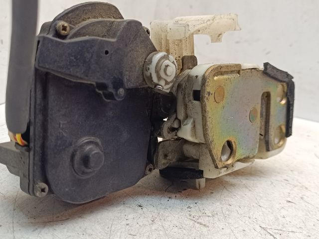 bontott HONDA CIVIC VI Bal hátsó Ajtózár