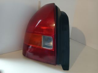bontott HONDA CIVIC VI Bal Hátsó Lámpa