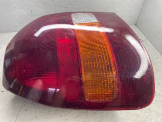 bontott HONDA CIVIC VI Bal Hátsó Lámpa