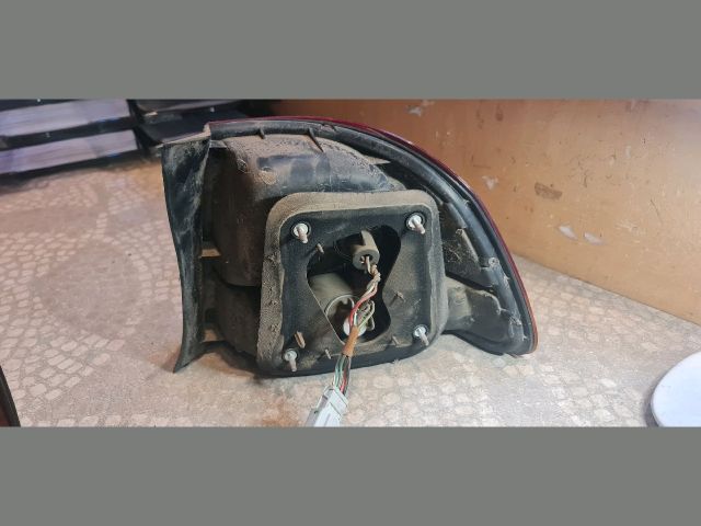 bontott HONDA CIVIC VI Bal Külső Hátsó Lámpa