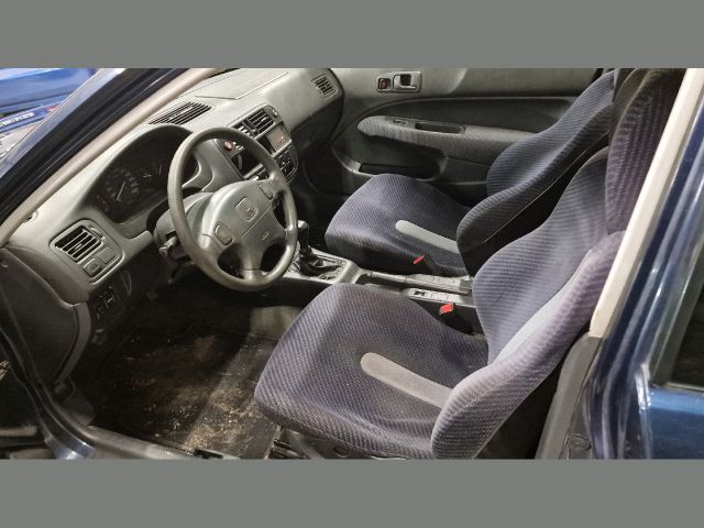 bontott HONDA CIVIC VI Biztosítéktábla Utastér