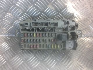 bontott HONDA CIVIC VI Biztosítéktábla Utastér