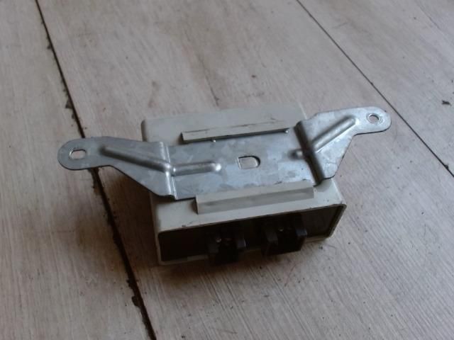 bontott HONDA CIVIC VI Elektronika (Magában)