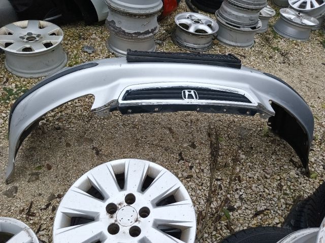 bontott HONDA CIVIC VI Első Lökhárító (Részeivel)