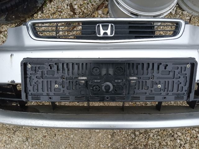 bontott HONDA CIVIC VI Első Lökhárító (Részeivel)