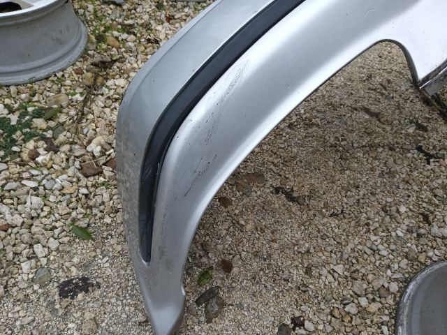 bontott HONDA CIVIC VI Első Lökhárító (Részeivel)